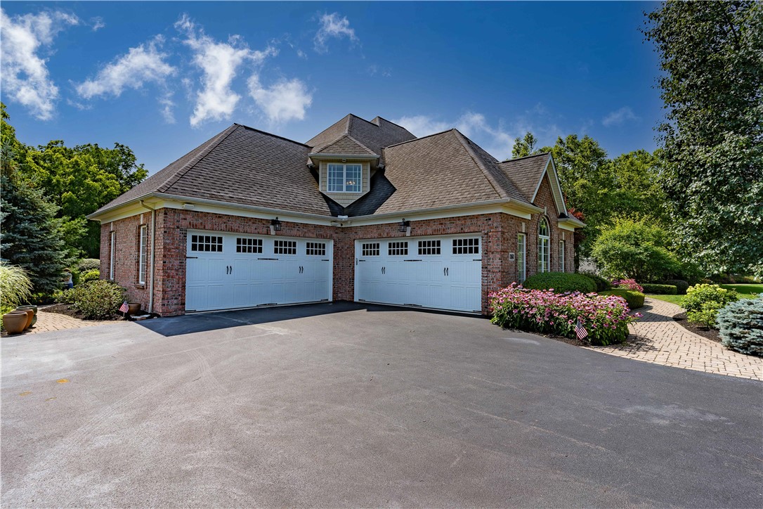 6735 Falcons Point Victor, NY 14564 - Photo 3 of 50