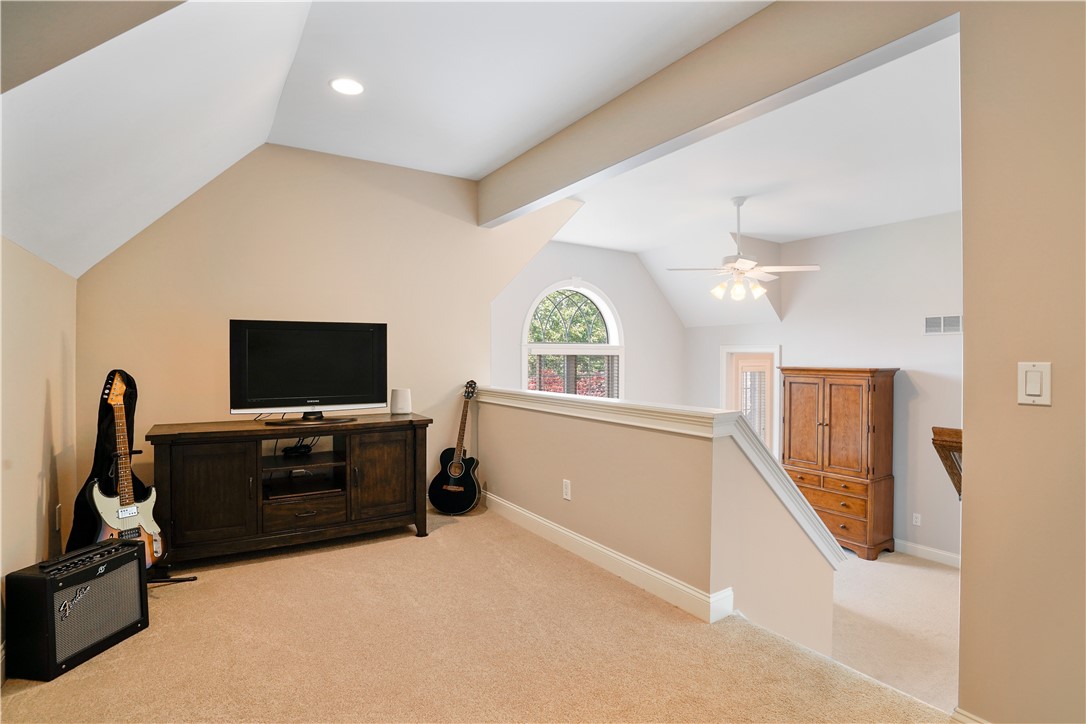 6735 Falcons Point Victor, NY 14564 - Photo 37 of 50