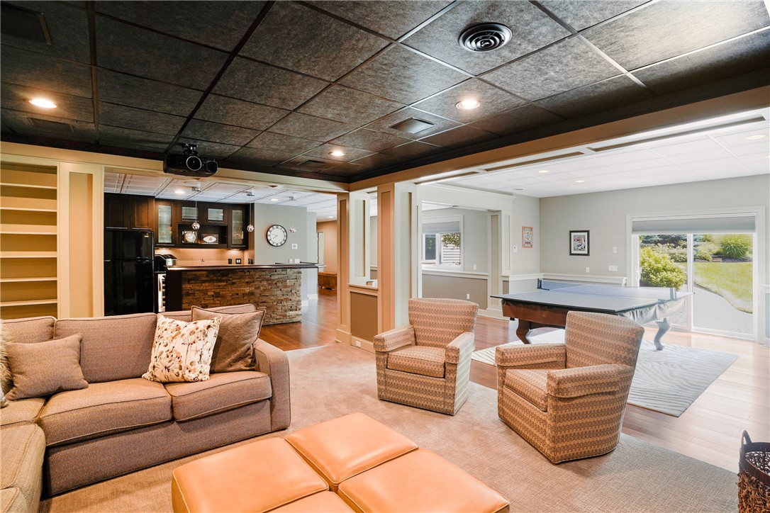 6735 Falcons Point Victor, NY 14564 - Photo 40 of 50