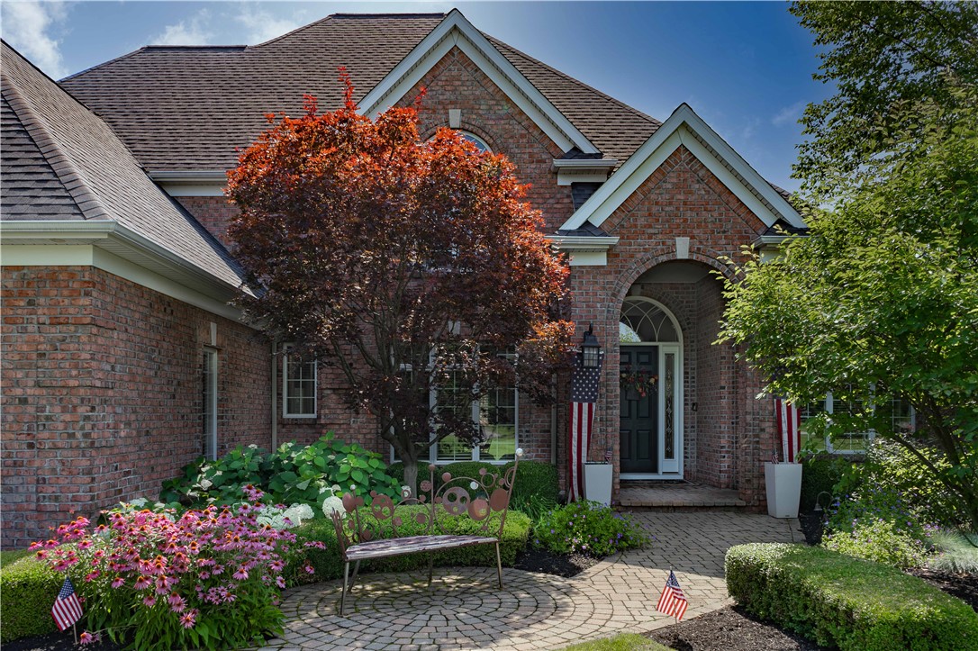 6735 Falcons Point Victor, NY 14564 - Photo 5 of 50