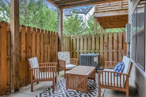 $522,222 | 204 Stonecrest Drive, Nashville, TN 37209