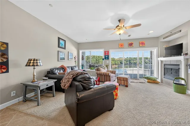 $375,000 | 68 Lighthouse Road, Unit 321, Lake Ozark, MO 65049