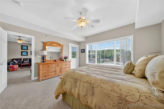 $375,000 | 68 Lighthouse Road, Unit 321, Lake Ozark, MO 65049