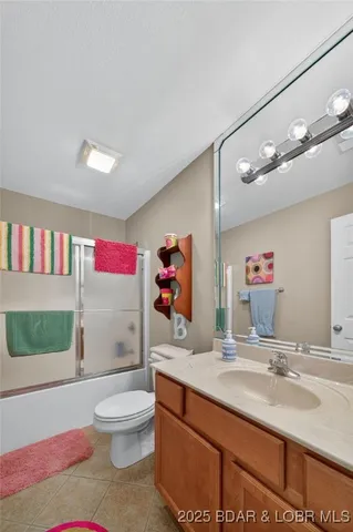 $375,000 | 68 Lighthouse Road, Unit 321, Lake Ozark, MO 65049