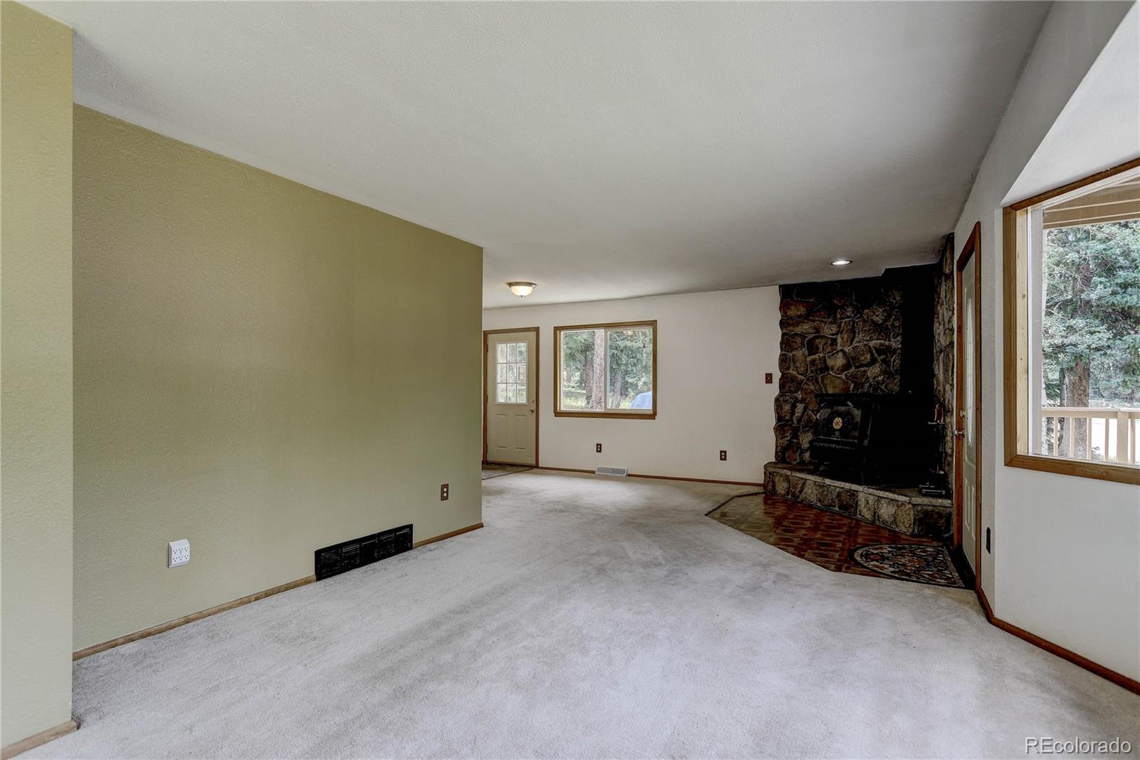 34198 Forest Estates Road Evergreen, CO 80439 - Photo 13 of 40 Gallery Image 13