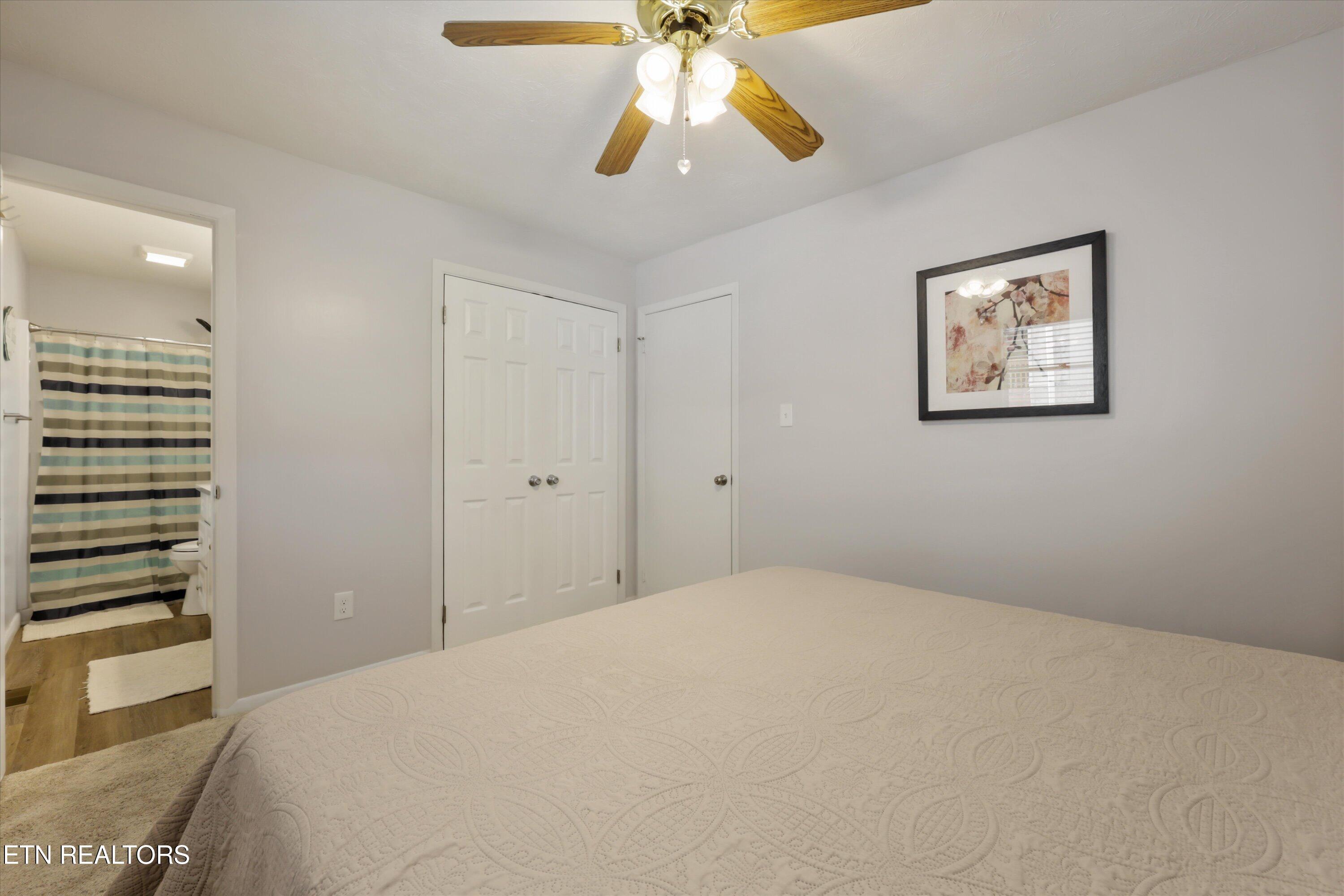 5524 Carter Road Knoxville, TN 37918 - Photo 23 of 57 Master Bedroom