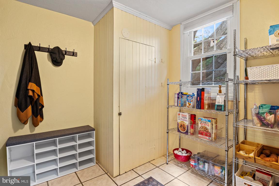 8023 Seminole Street Philadelphia, PA 19118 - Photo 17 of 42