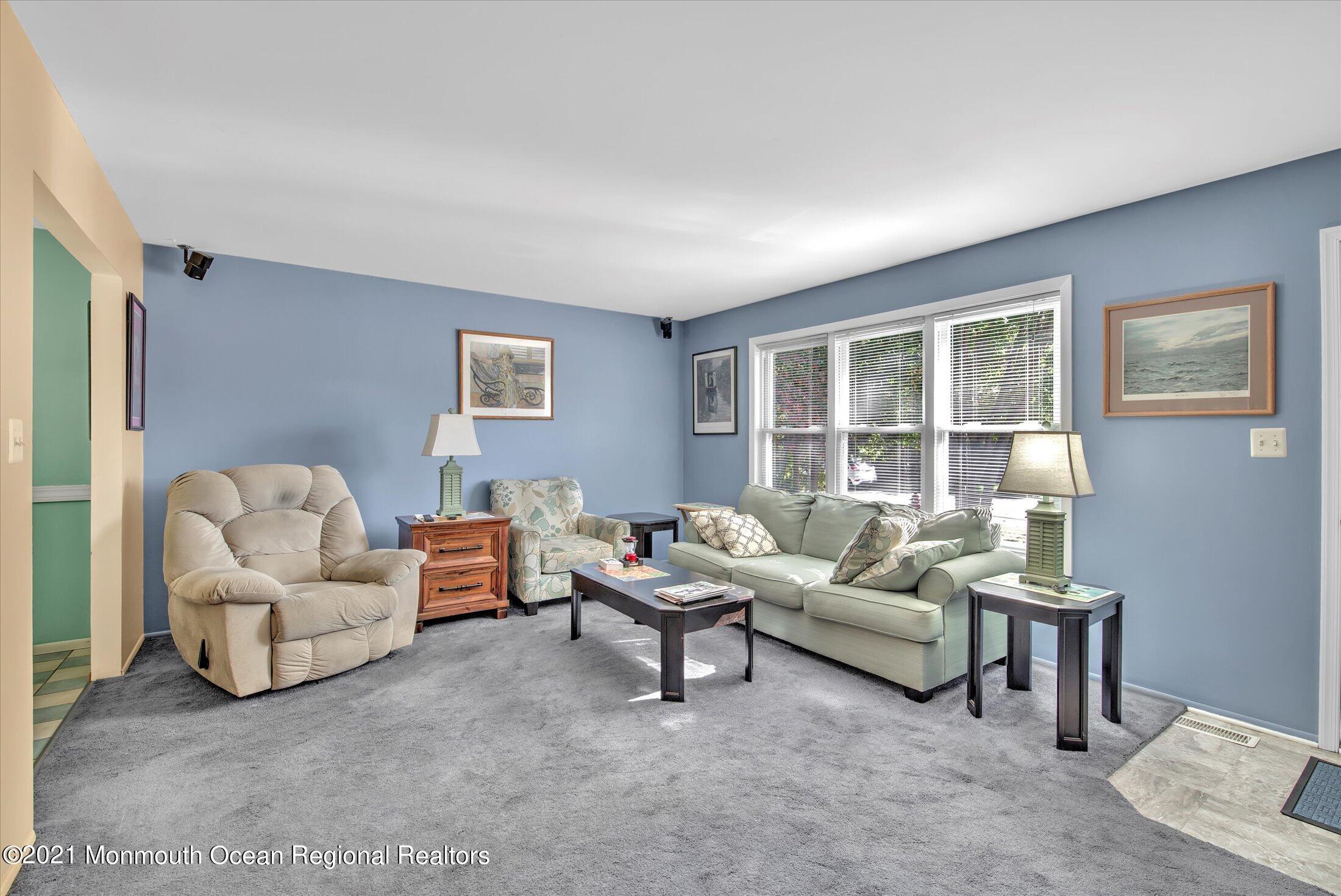 214 Nantucket Road Forked River, NJ 08731 - Photo 3 of 31 06-LIVING ROOM