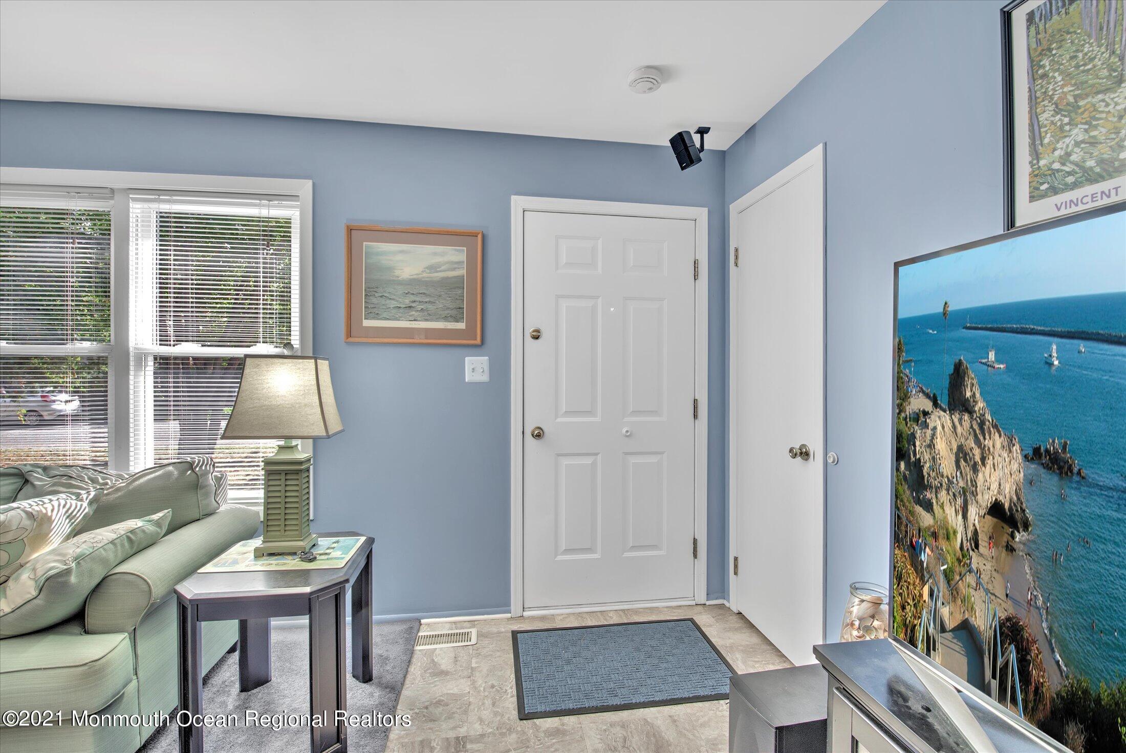 214 Nantucket Road Forked River, NJ 08731 - Photo 5 of 31 05-FOYER