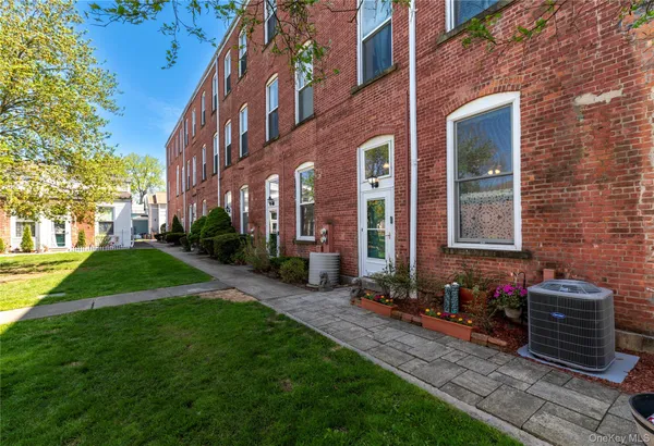 $225,000 | 25 Village Mill, Haverstraw, NY 10927
