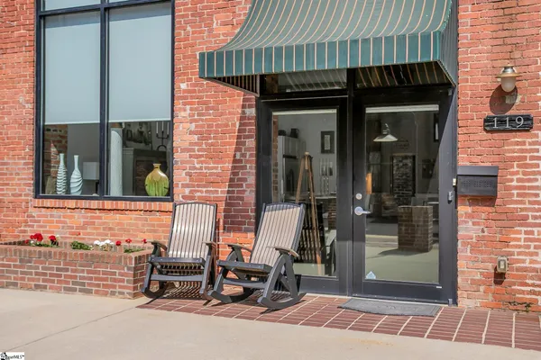 $320,000 | 300 South Street, Unit 119, Simpsonville, SC 29681