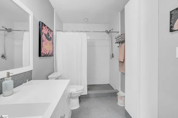 $320,000 | 300 South Street, Unit 119, Simpsonville, SC 29681