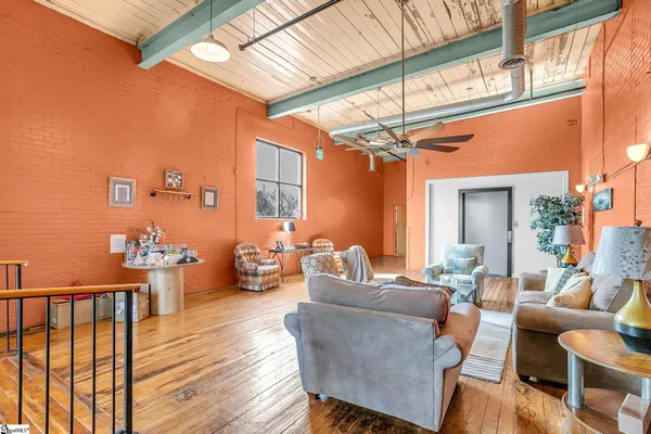 $320,000 | 300 South Street, Unit 119, Simpsonville, SC 29681