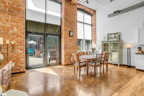 $320,000 | 300 South Street, Unit 119, Simpsonville, SC 29681