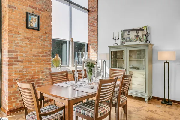 $320,000 | 300 South Street, Unit 119, Simpsonville, SC 29681