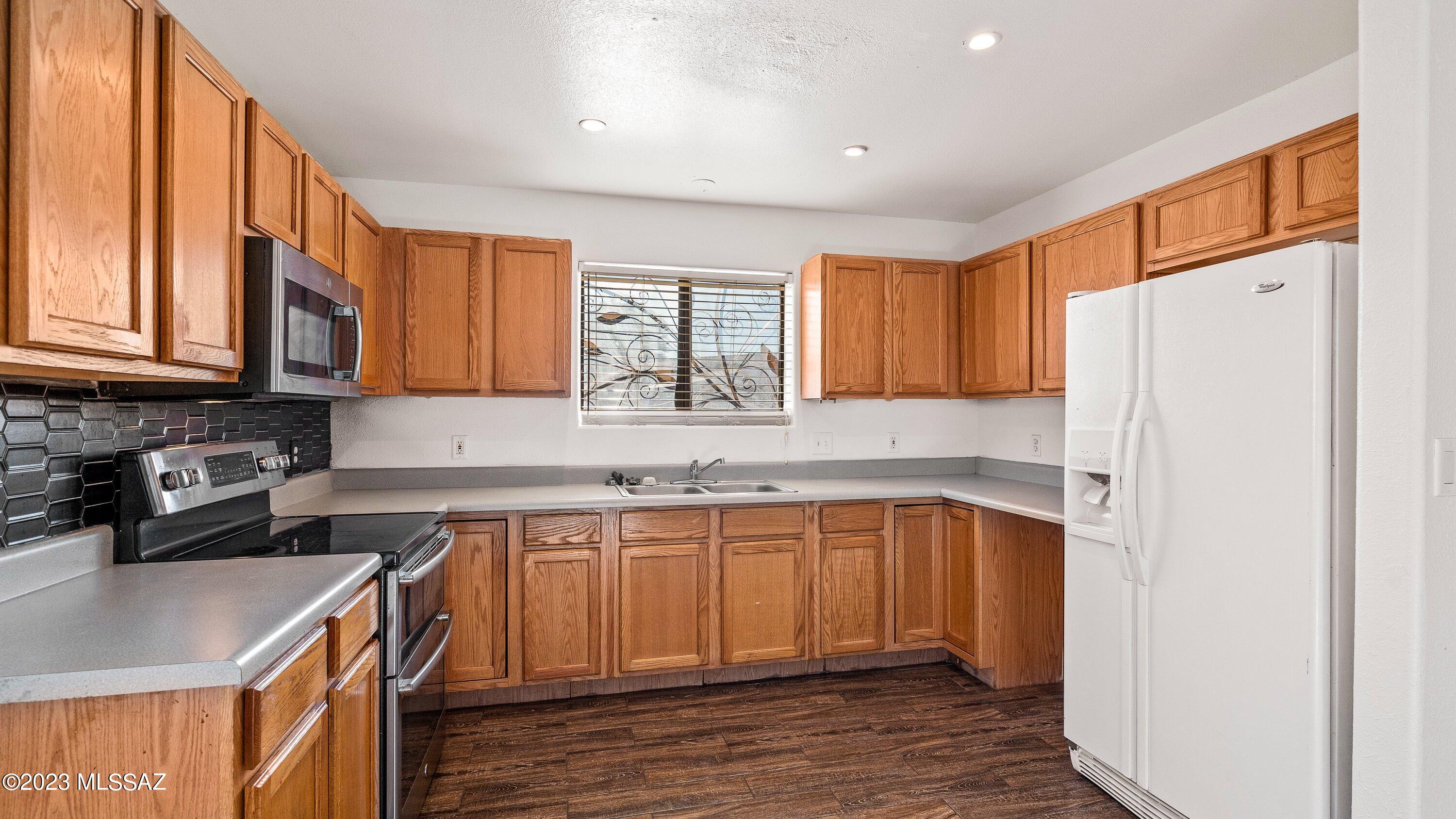6428 Buckaroo Loop Tucson, AZ 85757 - Photo 18 of 31