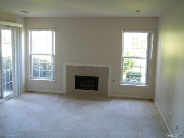 3589 Oakmonte Boulevard Rochester, MI 48306 - Photo 3 of 9 8-5a 035