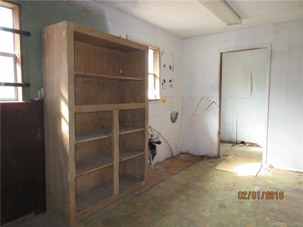 662 Mcguinn Road Mill Spring, NC 28756 - Photo 4 of 15 a view of an empty room