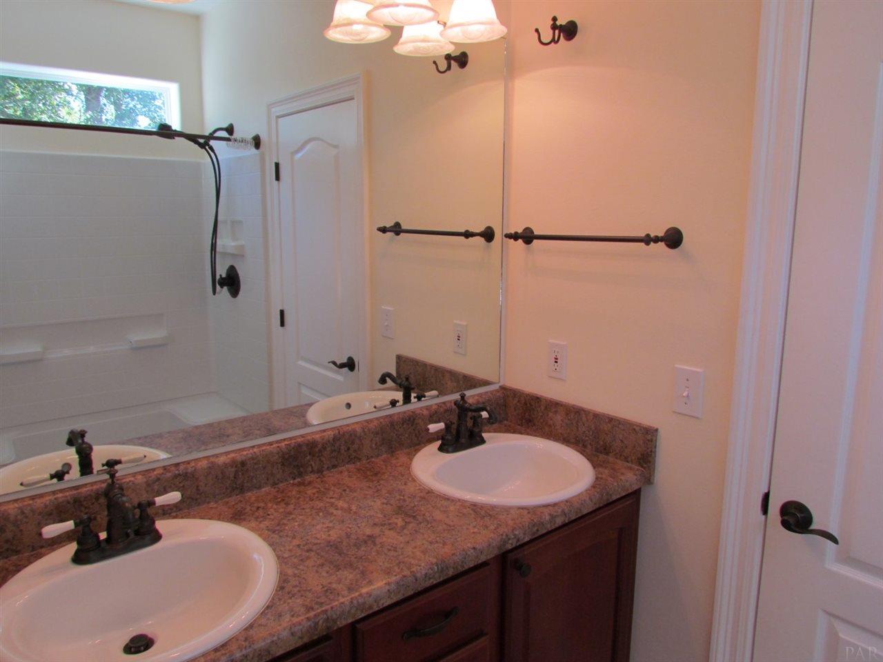 1508 Silver Ridge Drive Cantonment, FL 32533 - Photo 8 of 16 Gallery Image 8