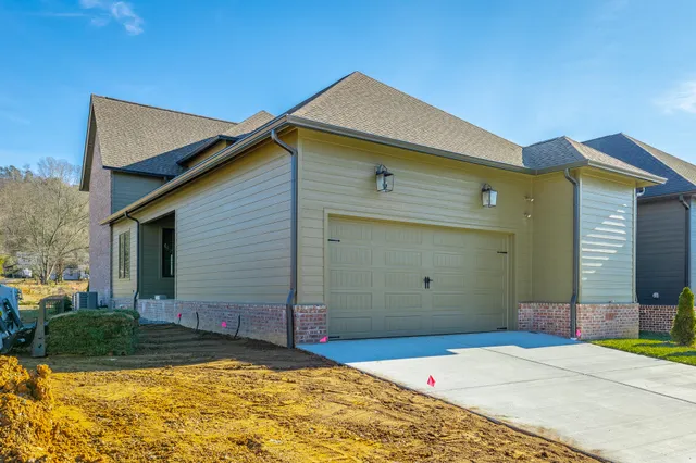 $725,000 | 9339 Calder Circle, Unit LOT 51, Ooltewah, TN 37363