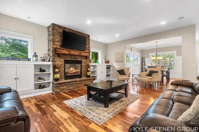 $735,000 | 2214 North Bristol Street, Holland, MI 49424