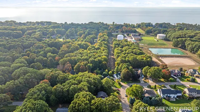 $735,000 | 2214 North Bristol Street, Holland, MI 49424