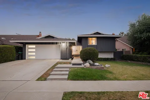 $1,350,000 | 950 Whitebook Drive, La Habra, CA 90631
