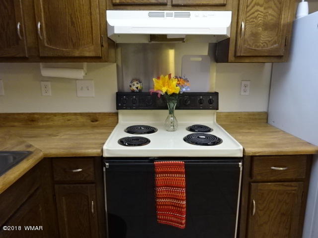2735 Snow Slope Way Pinetop, AZ 85935 - Photo 12 of 31