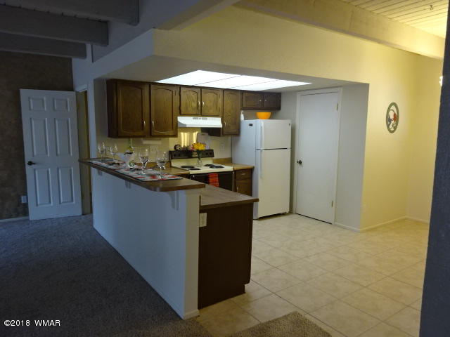 2735 Snow Slope Way Pinetop, AZ 85935 - Photo 9 of 31