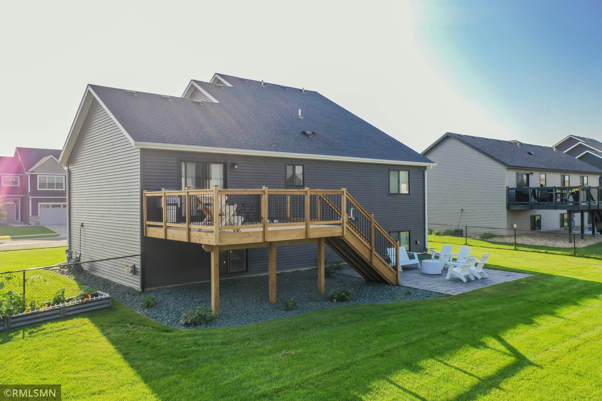 2201 Phoenix Road Southwest Rochester, MN 55902 - Photo 5 of 34