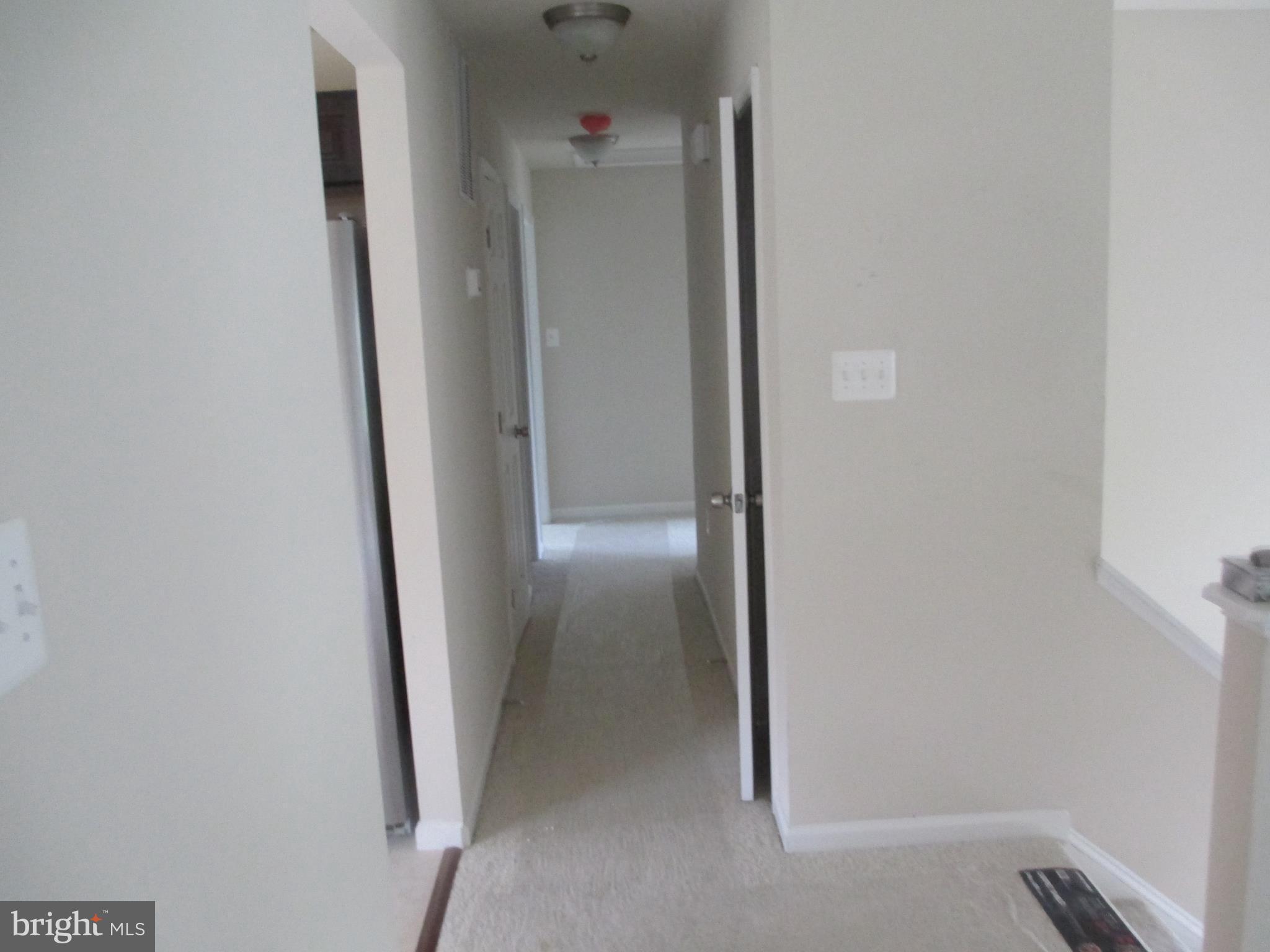 4905 Seltzer Road Lanham, MD 20706 - Photo 11 of 24 Interior (General)
