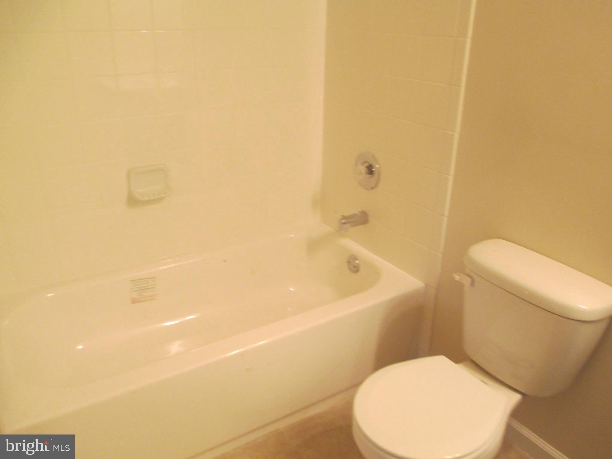 4905 Seltzer Road Lanham, MD 20706 - Photo 12 of 24 Bath