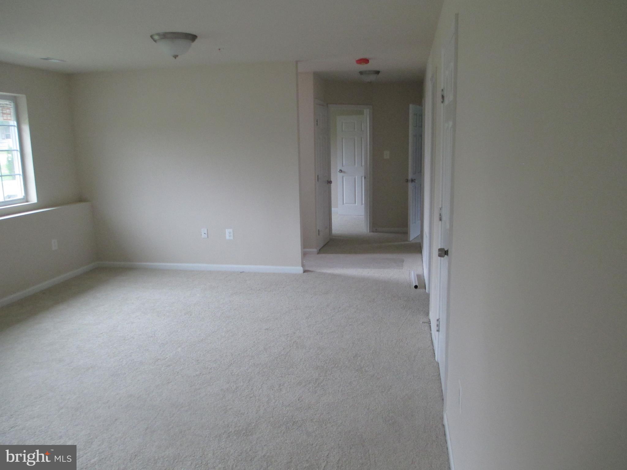 4905 Seltzer Road Lanham, MD 20706 - Photo 20 of 24 Family Room