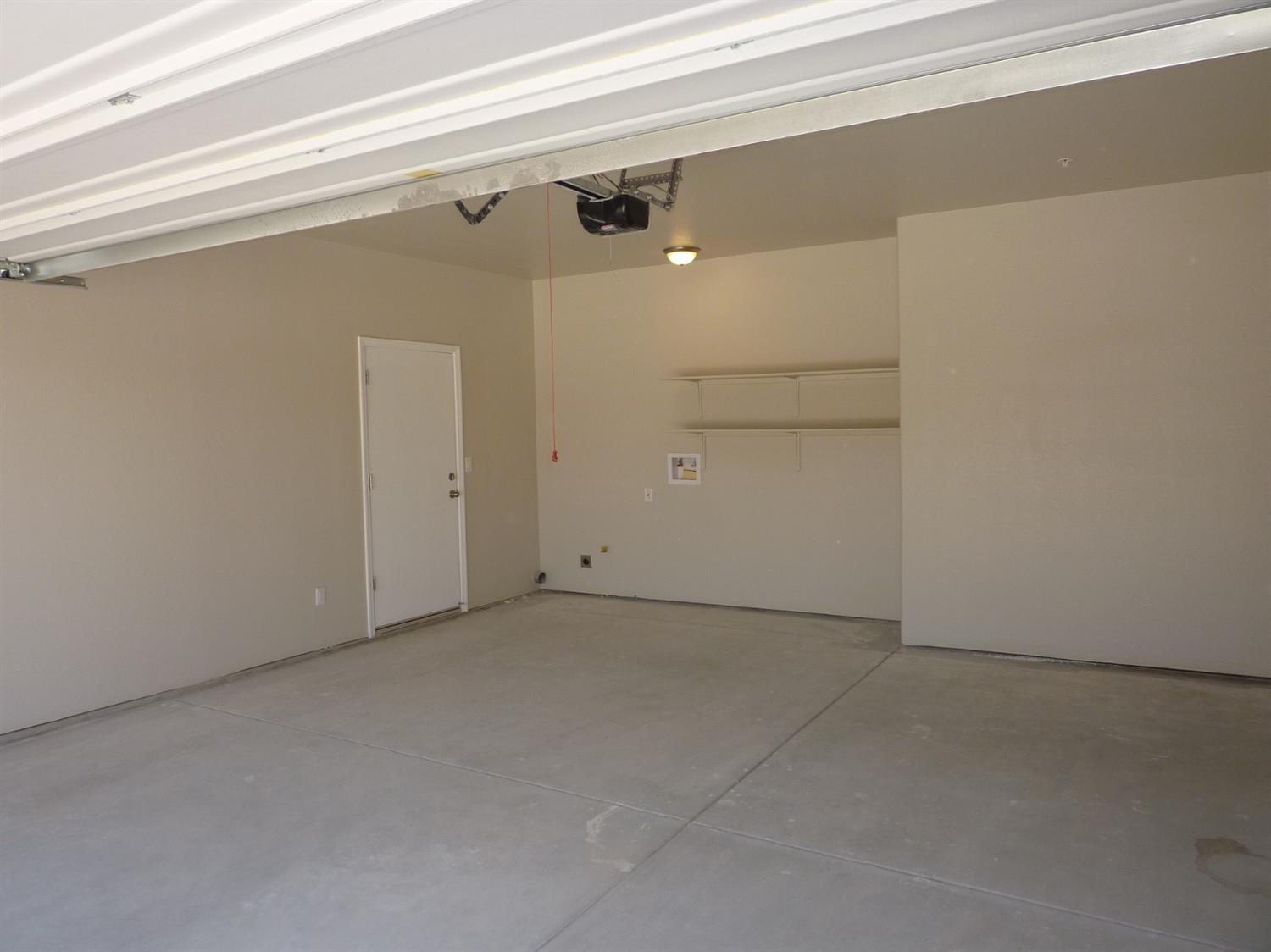 704 Riverside Drive Madera, CA 93638 - Photo 29 of 37 Gallery Image 29