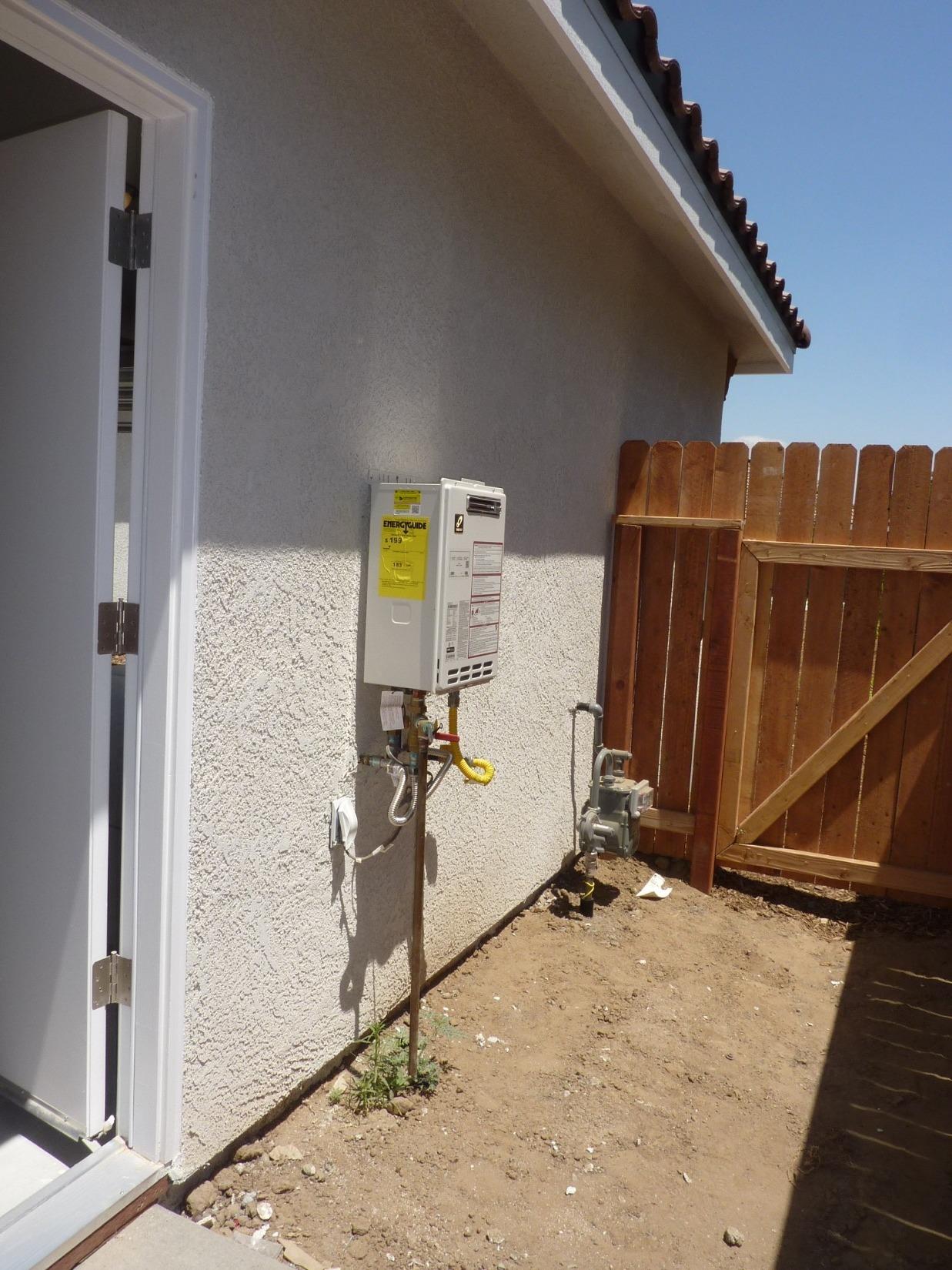704 Riverside Drive Madera, CA 93638 - Photo 35 of 37 Gallery Image 35