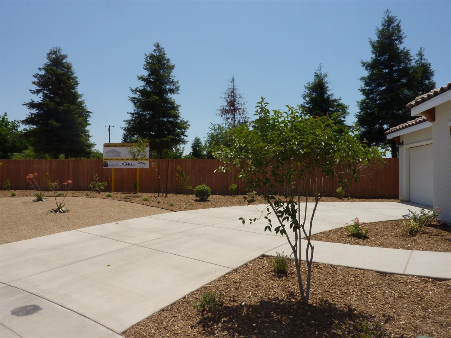 704 Riverside Drive Madera, CA 93638 - Photo 8 of 37 Gallery Image 8