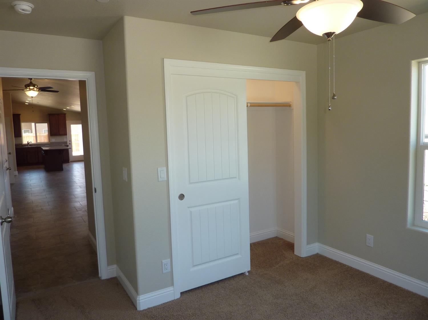 704 Riverside Drive Madera, CA 93638 - Photo 10 of 37 Gallery Image 10