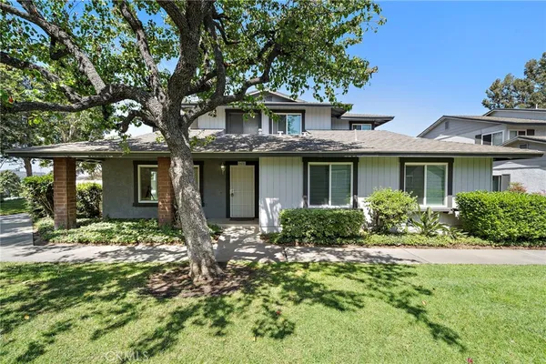 $719,900 | 6478 Horse Shoe Lane, Unit 9, Yorba Linda, CA 92886
