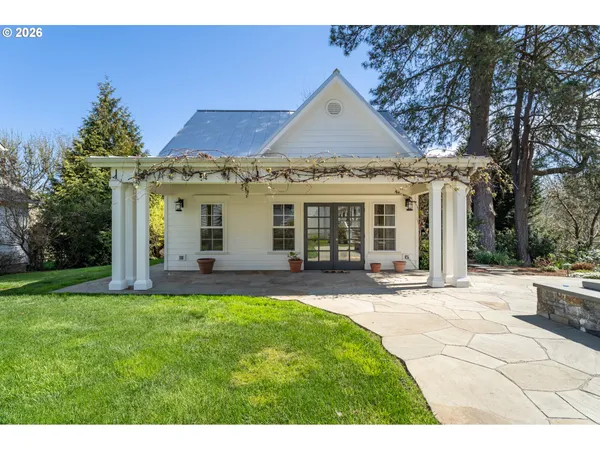 $3,495,000 | 21200 Southeast Old Bethel Road, Amity, OR 97101