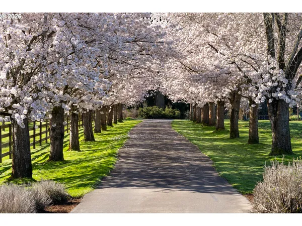 $3,495,000 | 21200 Southeast Old Bethel Road, Amity, OR 97101