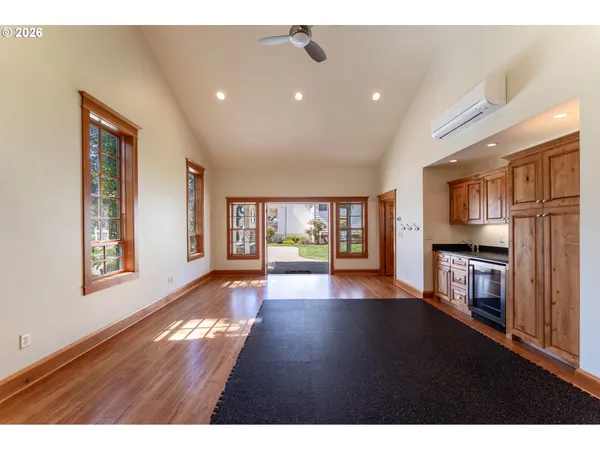 $3,495,000 | 21200 Southeast Old Bethel Road, Amity, OR 97101