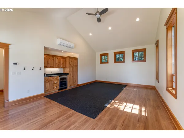 $3,495,000 | 21200 Southeast Old Bethel Road, Amity, OR 97101