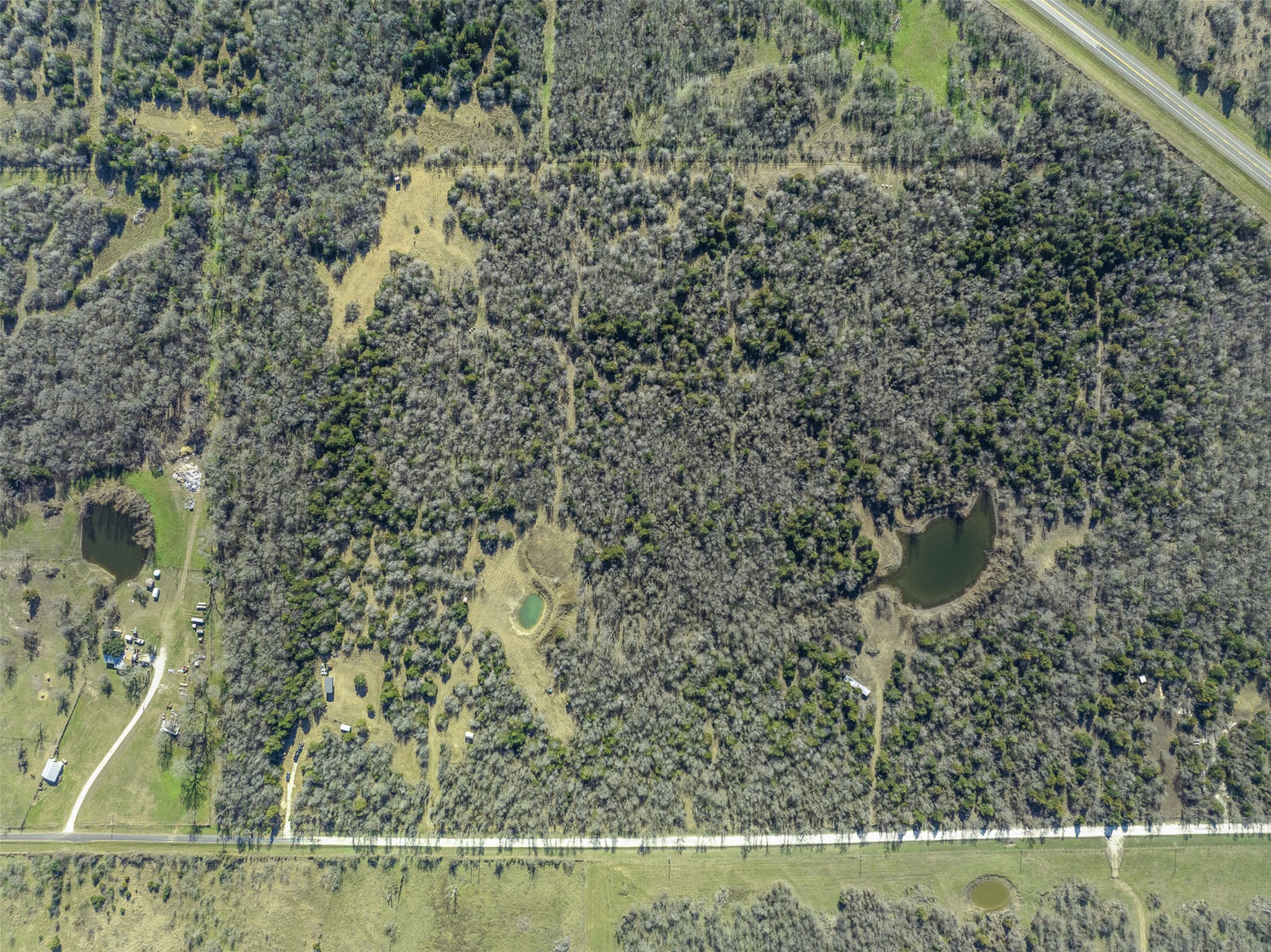 4 County Road 386 Groesbeck, TX 76642 - Photo 3 of 19