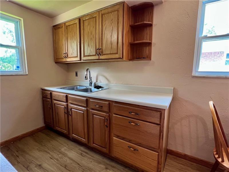 3329 Recker Drive Pittsburgh, PA 15227 - Photo 9 of 23