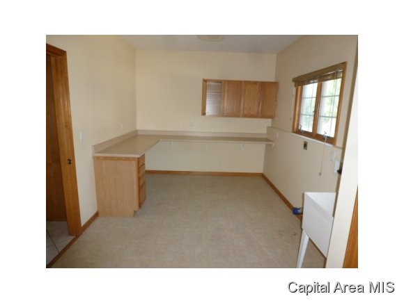 2621 Kipling Drive Springfield, IL 62711 - Photo 10 of 18