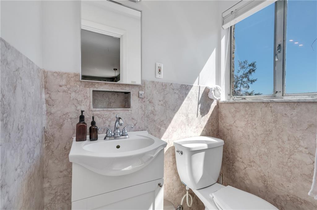 5500 Rippey Place Pittsburgh, PA 15206 - Photo 15 of 22