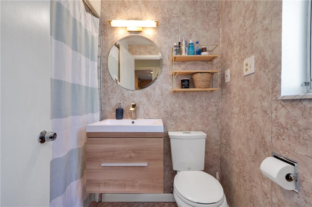 5500 Rippey Place Pittsburgh, PA 15206 - Photo 17 of 22