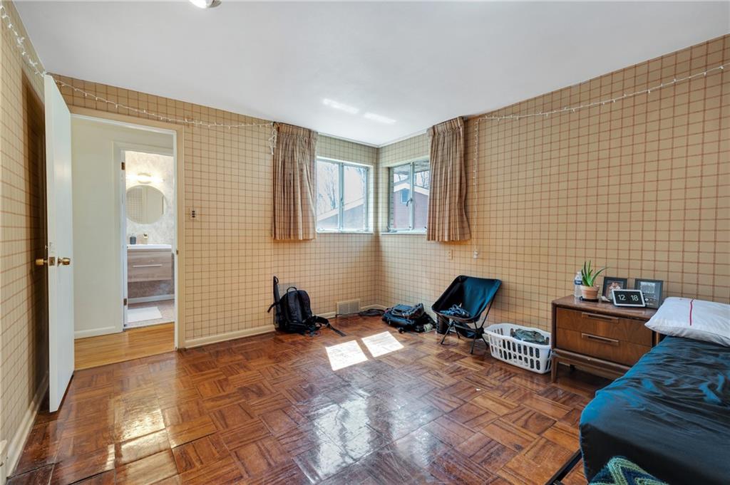 5500 Rippey Place Pittsburgh, PA 15206 - Photo 19 of 22