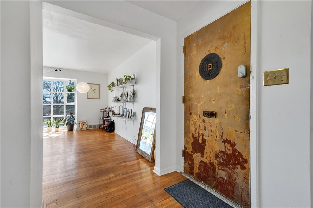 5500 Rippey Place Pittsburgh, PA 15206 - Photo 3 of 22