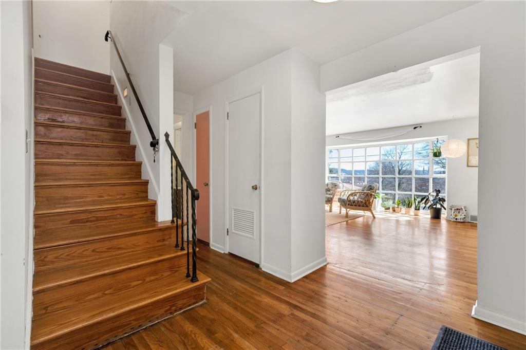 5500 Rippey Place Pittsburgh, PA 15206 - Photo 4 of 22